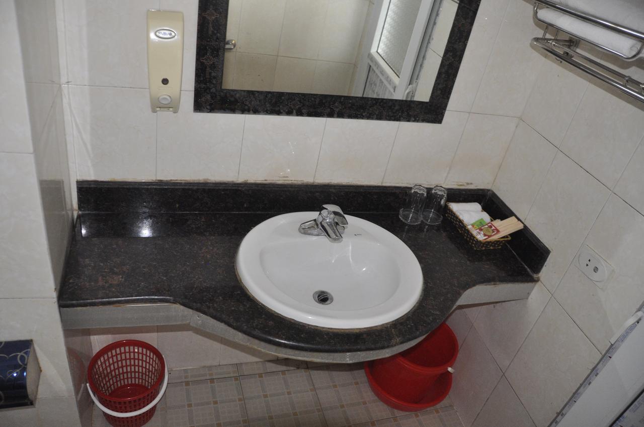 Cong Doan Mong Cai Hotel Quảng Ninh Exterior foto